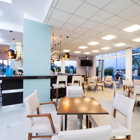 Hotel Lymberia 3*